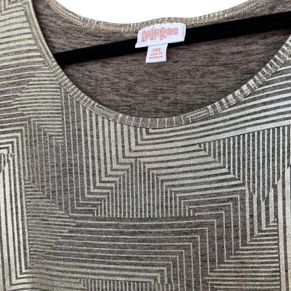 LulaRoe Gold Metallic Geo Print Irma Top Size 3XL Plus Size - Picture 4 of 4